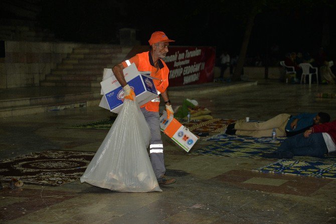 Bilecik’te 26 Gün Süren Demokrasi Nöbetinin Gizli Kahramanları