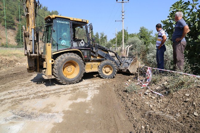 Turgutlda Şiddetli Yağmur Sonrası Yaralar Sarılıyor