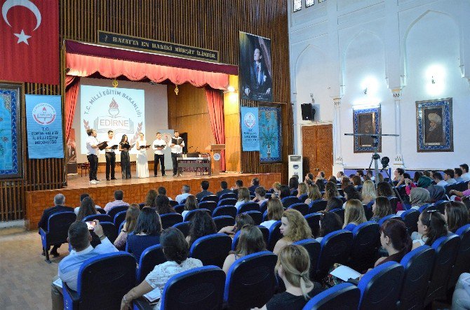 Edirne’de Öğretmen Adaylarına Sertifikaları Verildi