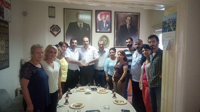 Eskişehir Azerbaycanlılar Derneği’nden Ülkücü İşçiler Derneği’ne Ziyaret