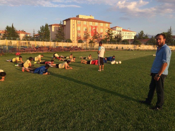 Korkuteli Belediyespor Antrenmanlara Başladı