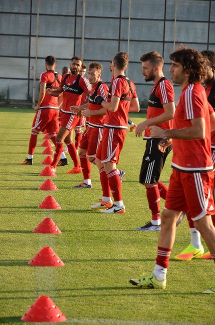 Sivasspor’da Neşeli Antrenman