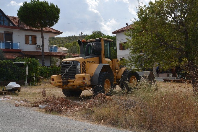 Aliağa’da Yıkım Kararı Alınan Evlerin Sahiplerine Bir Ay Süre