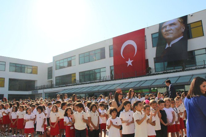 Ted İzmir Koleji’nden Yeni Eğitim-öğretim Yılına “Merhaba”