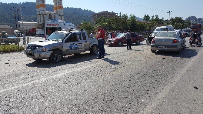 Fatsa’da Zincirlime Trafik Kazası: 1 Yaralı