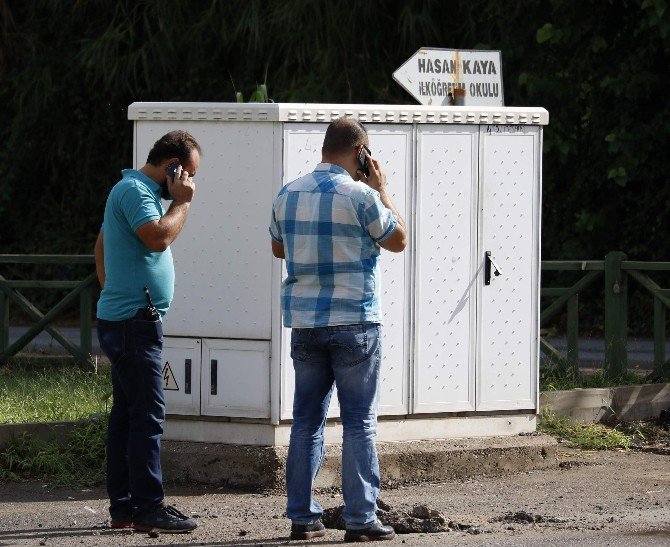 Antalya’da Çuvallı Kadın Ve Erkek Bilmecesi