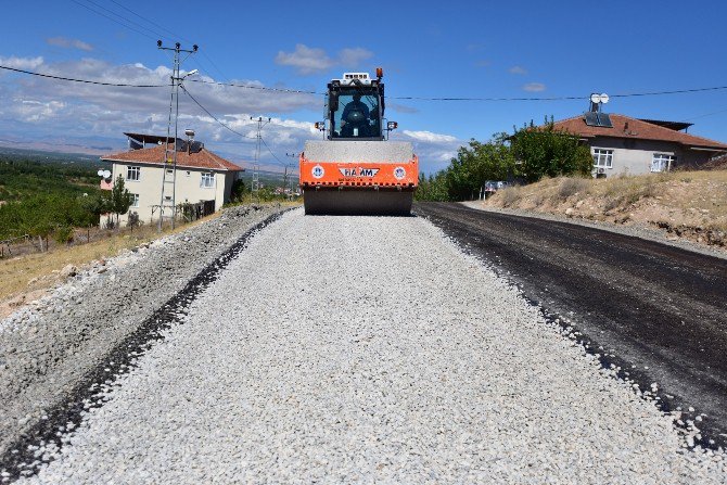 Battalgazi Belediyesi Asfalt Çalışmalarını Sürdürüyor