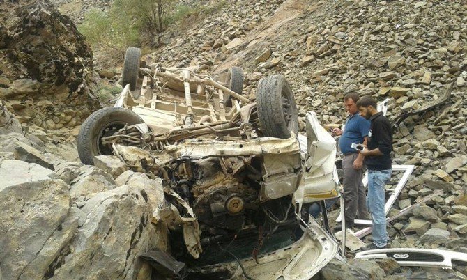 Bingöl’de Trafik Kazası: 4 Ölü, 12 Yaralı