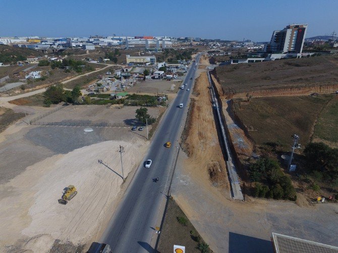 Muhsin Yazıcıoğlu Caddesinde Yol Genişletme Çalışmaları Sürüyor