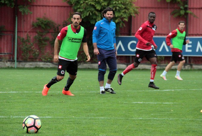 İrfan Can Kahveci: "Hedefimiz Avrupa"