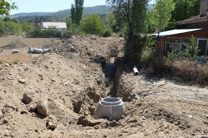 Yeşildere’nin Altyapısı Adım Adım Tamamlanıyor