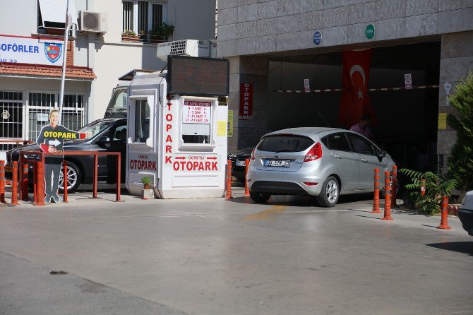 Urit’in Kapalı Otoparkı Vatandaşı Memnun Etti