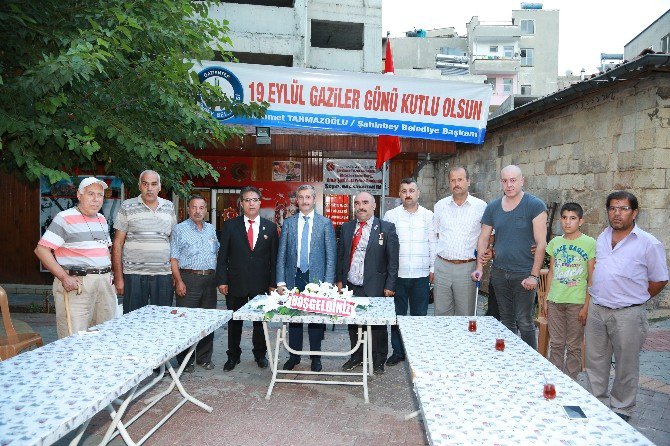 Tahmazoğlu, Gaziler Vakfı’nı Ziyaret Etti