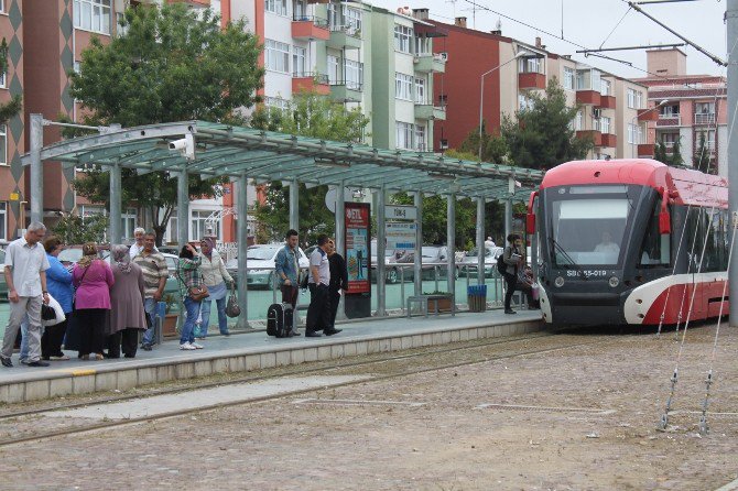 Tramvaylar Üniversite-mavi Işıklar Arasında Hizmet Verecek