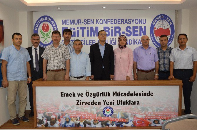 Eğitim Bir Sen ‘Eğitime Bakış 2016’ Raporunu Paylaştı