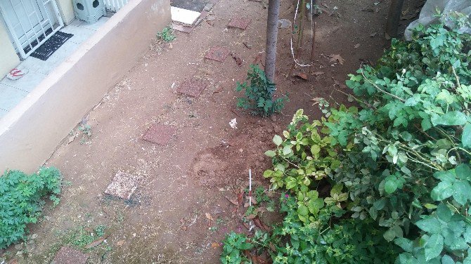 Güngören’de 4. Katın Balkonundan Düşen Çocuk 1 Yaşındaki Çocuk Hayatını Kaybetti