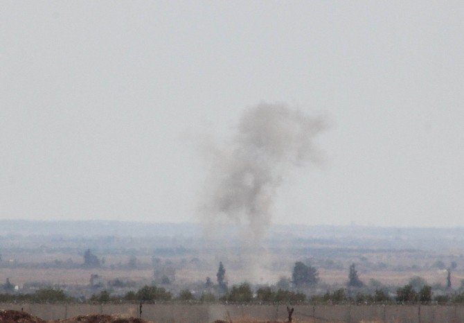 Kilis’e Roket Atan Daeş Mevzileri Vuruldu