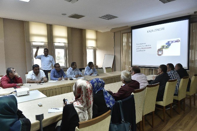 Mamak Belediyesi’nden Personeline İş Sağlığı Ve Güvenliği Eğitimi