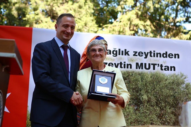 Mut’a Canan Karatay’ın Heykeli Dikilecek