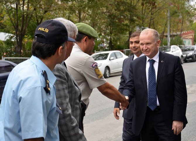 Tekirdağ Valisi Ceylan, Kapaklı İlçesinde Ziyaretlerde Bulundu