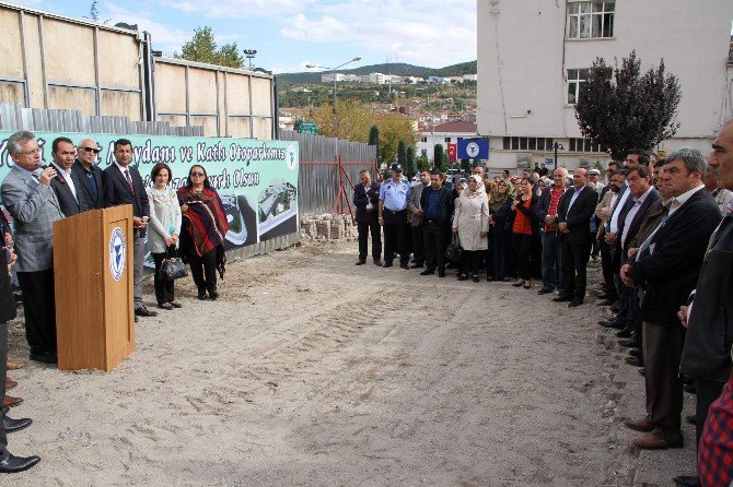 Yozgat’ta 350 Araçlık Otoparkın İnşaatı Başladı