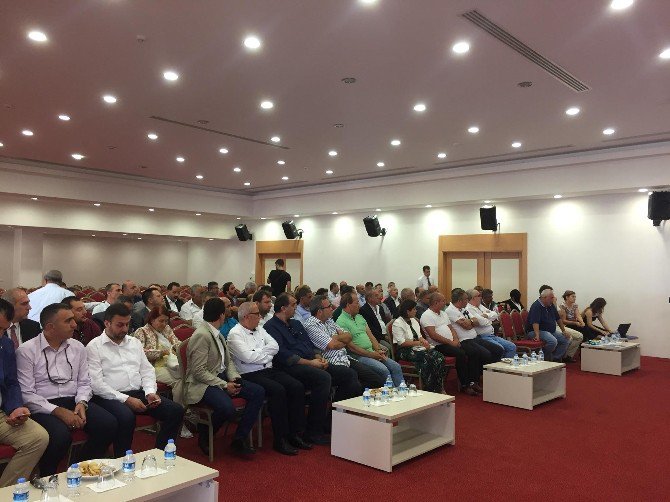 Ak Parti’den Kuşadası’nda “ Turizm İstişare Toplantısı “