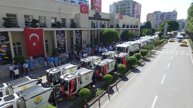 Adana Büyükşehir’in Hizmet Filosu Güçlendi