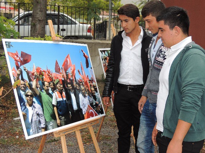 Seyitgazi Çok Programlı Anadolu Lisesi’nde 15 Temmuz Şehitleri Anıldı