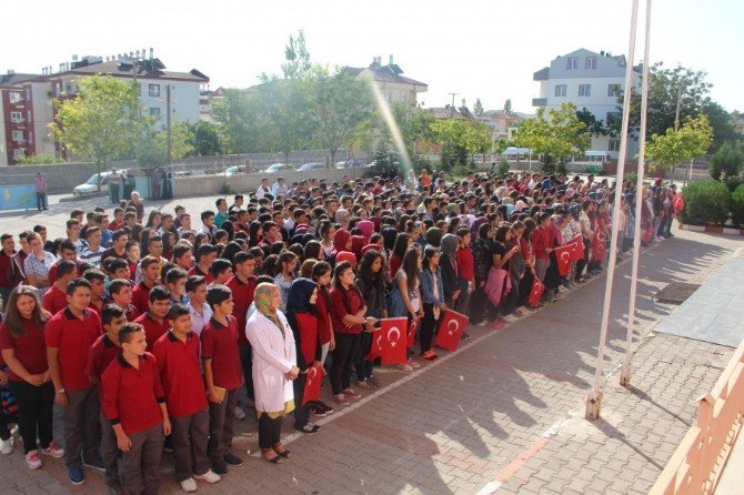 Gülşehir Şehit Hamide Sibel Çetinkaya Anadolu Lisesinde 15 Temmuz Etkinliği