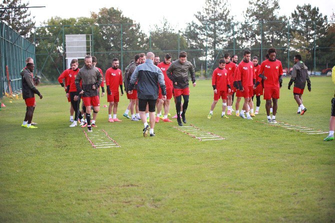 Eskişehirspor, Ümraniyespor İle Yapacağı Maçın Hazırlıklarını Sürdürüyor