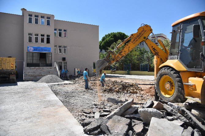 Alanya Belediyesi’nden Oba Mahallesine Asfalt