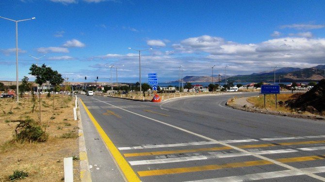 Bitlis’teki Stk’lardan “Ölüm Kavşağı” Tepkisi