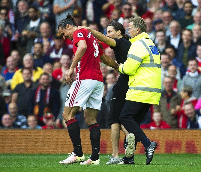 İbrahimovic’in Benzeri Sahaya Daldı, Herkes Şaştı Kaldı