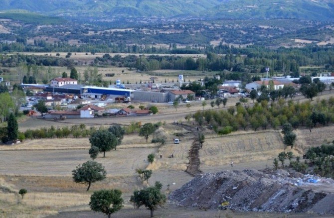 Gediz Devlet Hastanesi’ne Yeni Bağlantı Yolu