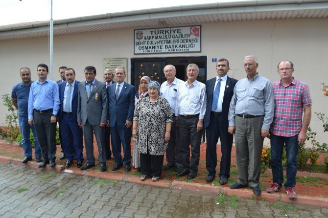 Tgf Genel Başkanı Yılmaz Karaca, Osmaniye Şehit Aileleri Ve Gaziler Derneği’ni Ziyaret Etti