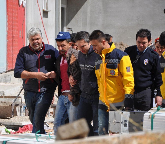 Bunalıma Giren Vatandaş İntihar Etmek İstedi.