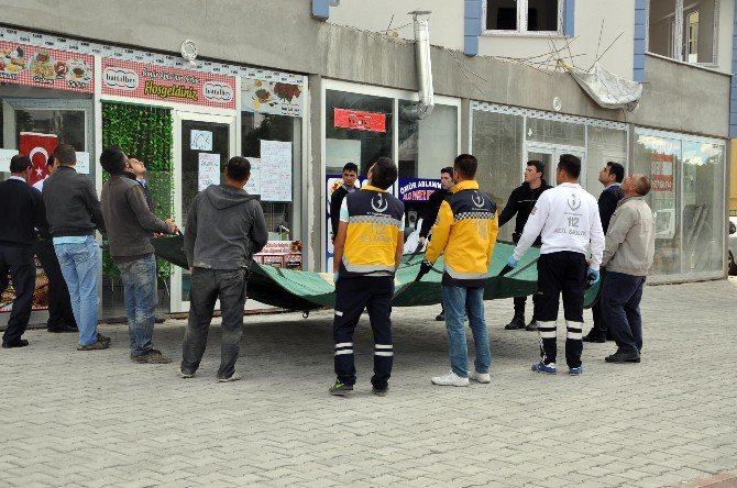 Bunalıma Giren Vatandaş İntihar Etmek İstedi.