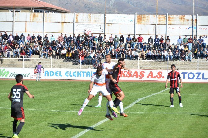 Anagold 24 Erzincanspor-kozan Belediyespor İle 0-0 Berabere Kaldı