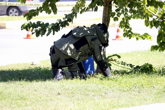 Şüpheli Bidon Polisi Harekete Geçirdi