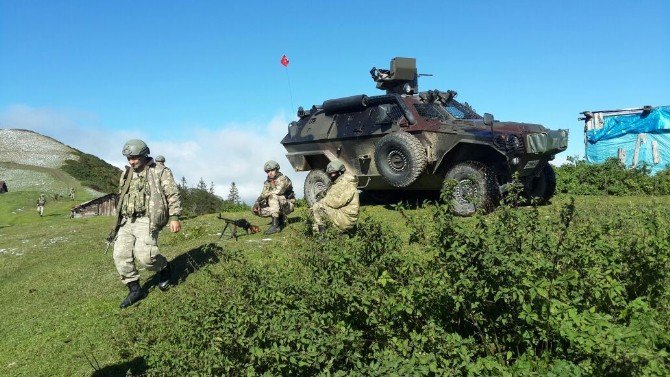 Gümüşhane’de Pkk İle Sıcak Çatışma