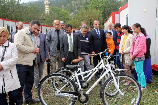 Vali Yıldırım, Kirenli Köyünde İncelemelerde Bulundu