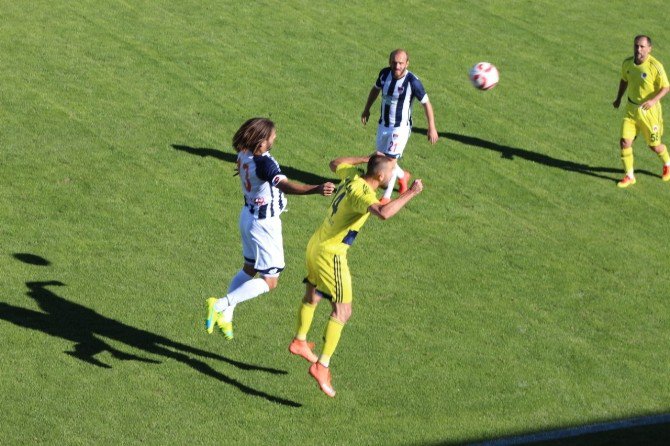 Niğde Belediyespor Evinde Menemenspor’u 2-0 Yendi