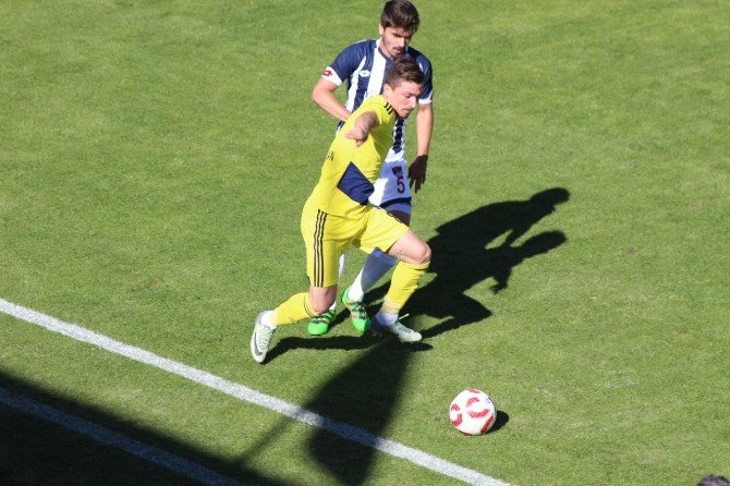 Niğde Belediyespor Evinde Menemenspor’u 2-0 Yendi