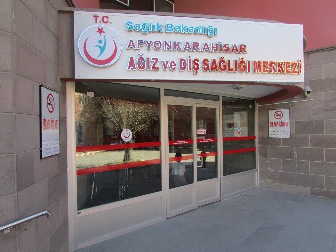 Ağız Ve Diş Sağlığı Merkezinin Mesai Saatlerinde Dışında Verdiği Hizmet Devam Ediyor