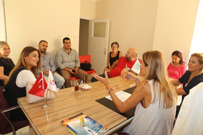 Ak Parti Mersin İl Yönetimi, Stk’larla Görüşmeye Devam Ediyor