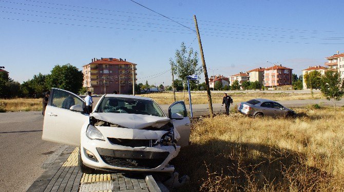 Başkent’te Trafik Kazası: 3 Yaralı