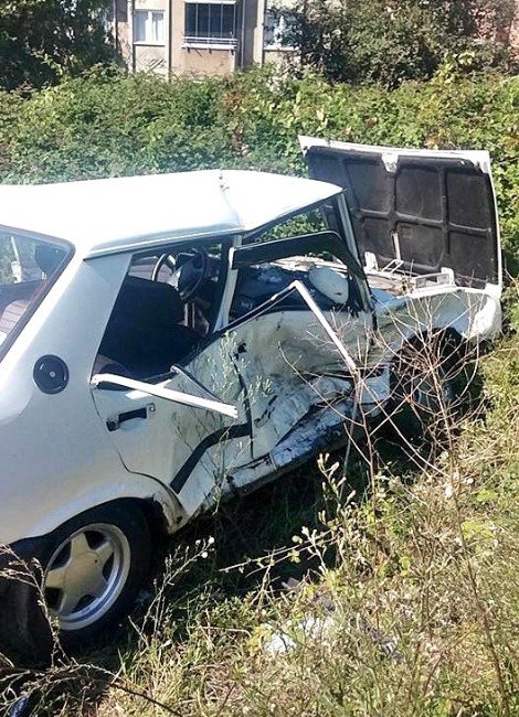 Bartın’da Trafik Kazası: 3 Yaralı