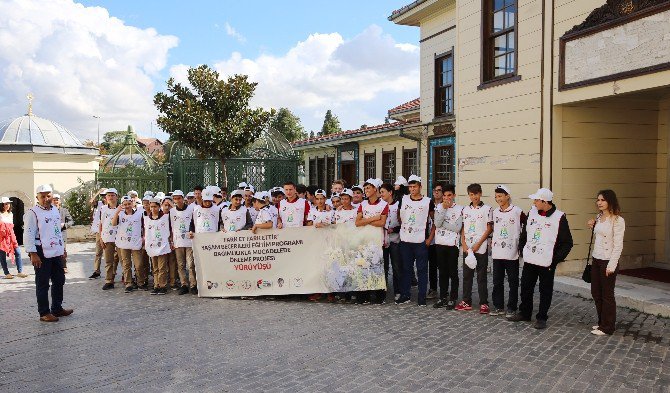 Lise Öğrencilerinden “Bağımlılığa Hayır” Yürüyüşü