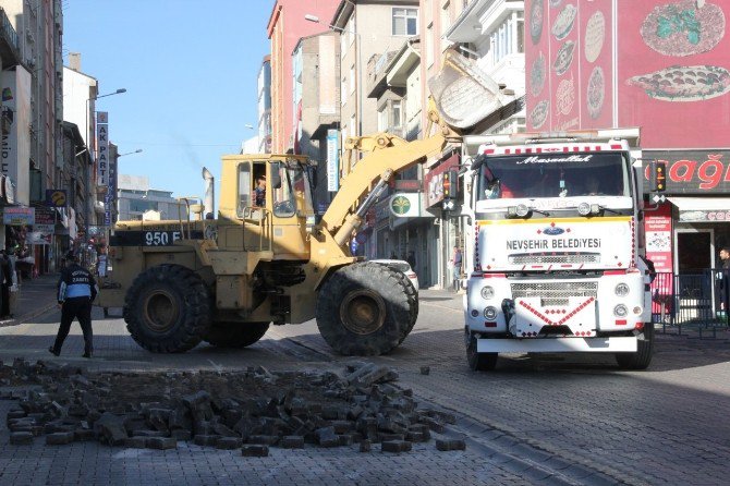 Nevşehir’de Sıcak Asfalt Uygulaması Alt Yapı Çalışmaları Başladı