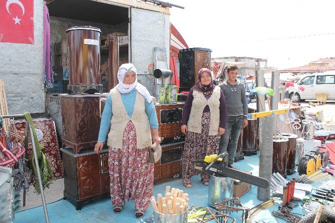 Soba Satıcıları Doğalgaza Karşı Ayakta Kalmaya Çalışıyor